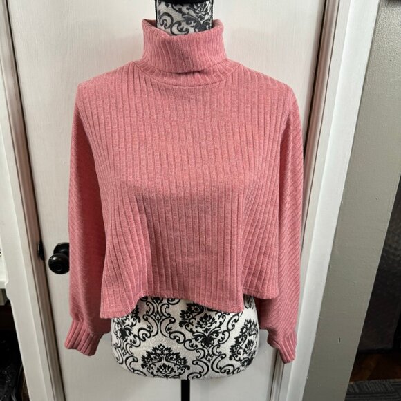 Forever 21 Ribbed Turtleneck Sweater | Cropped Batwing Fit, Baby Pink | Size M - Picture 2 of 8